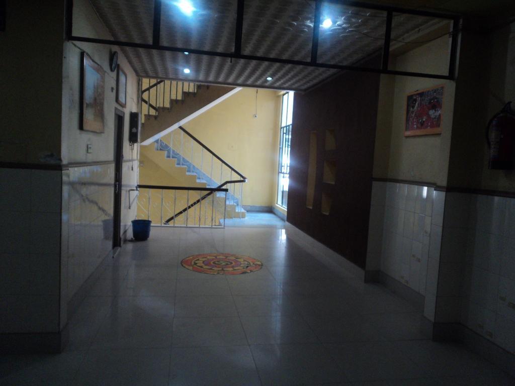 Hotel Jyoti Varanasi Exterior photo